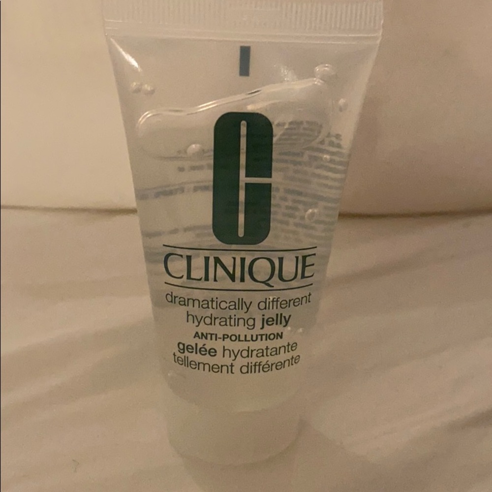 Clinique- Hydrating Jelly